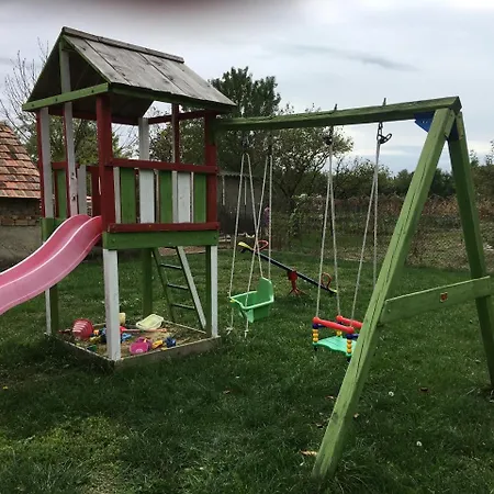 Daire Ferenc Wellnes Csajág